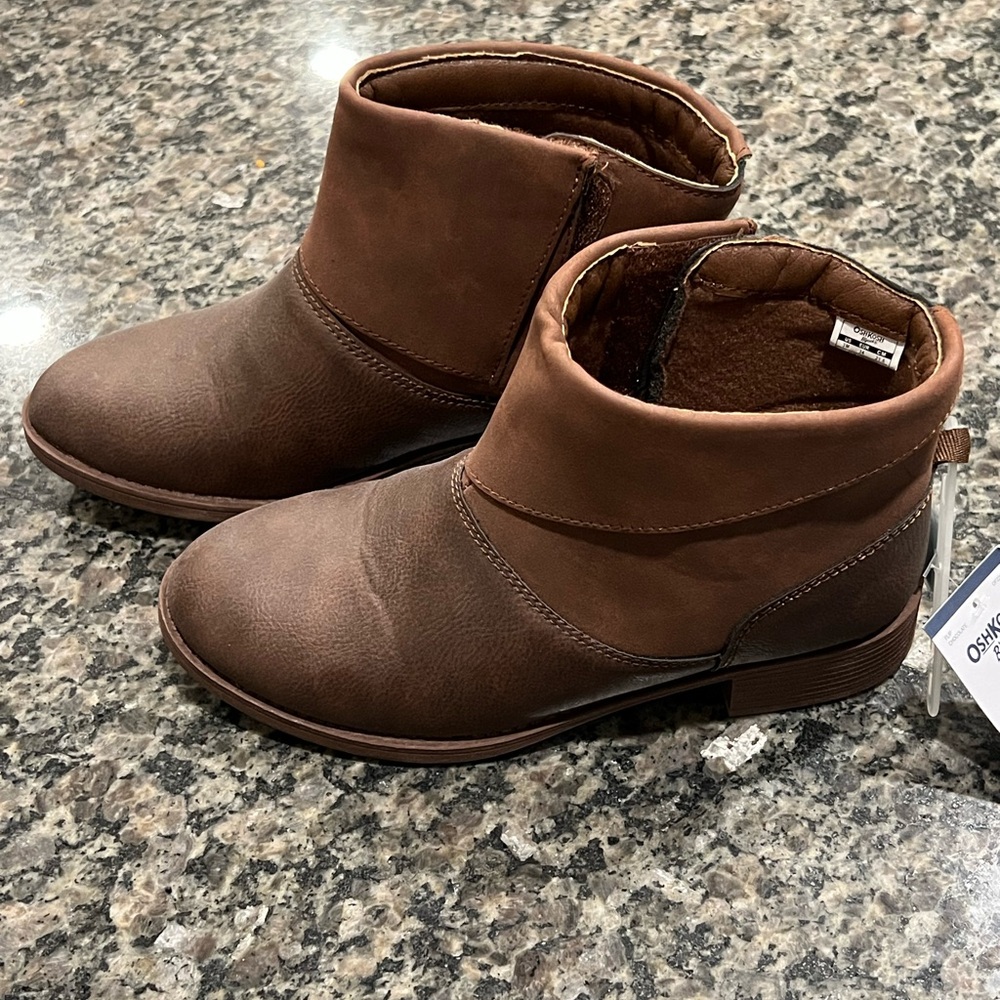 OshKosh B'gosh Brown Kids Boots